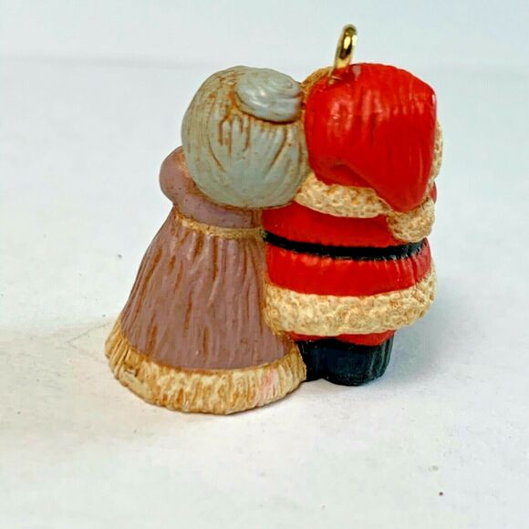 Hallmark Miniature Ornament Kringle's Series #5 - Picture 5 of 7